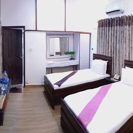 Hilton Bayview Lnn Hotell Karachi Exteriör bild