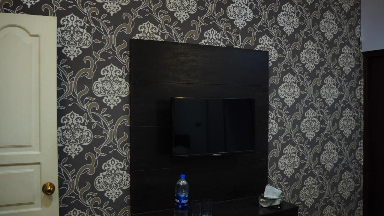 Hilton Bayview Lnn Hotell Karachi Exteriör bild