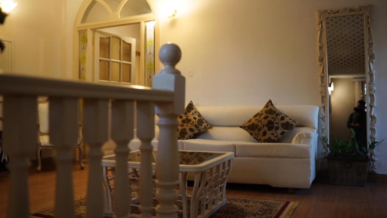 Hilton Bayview Lnn Hotell Karachi Exteriör bild