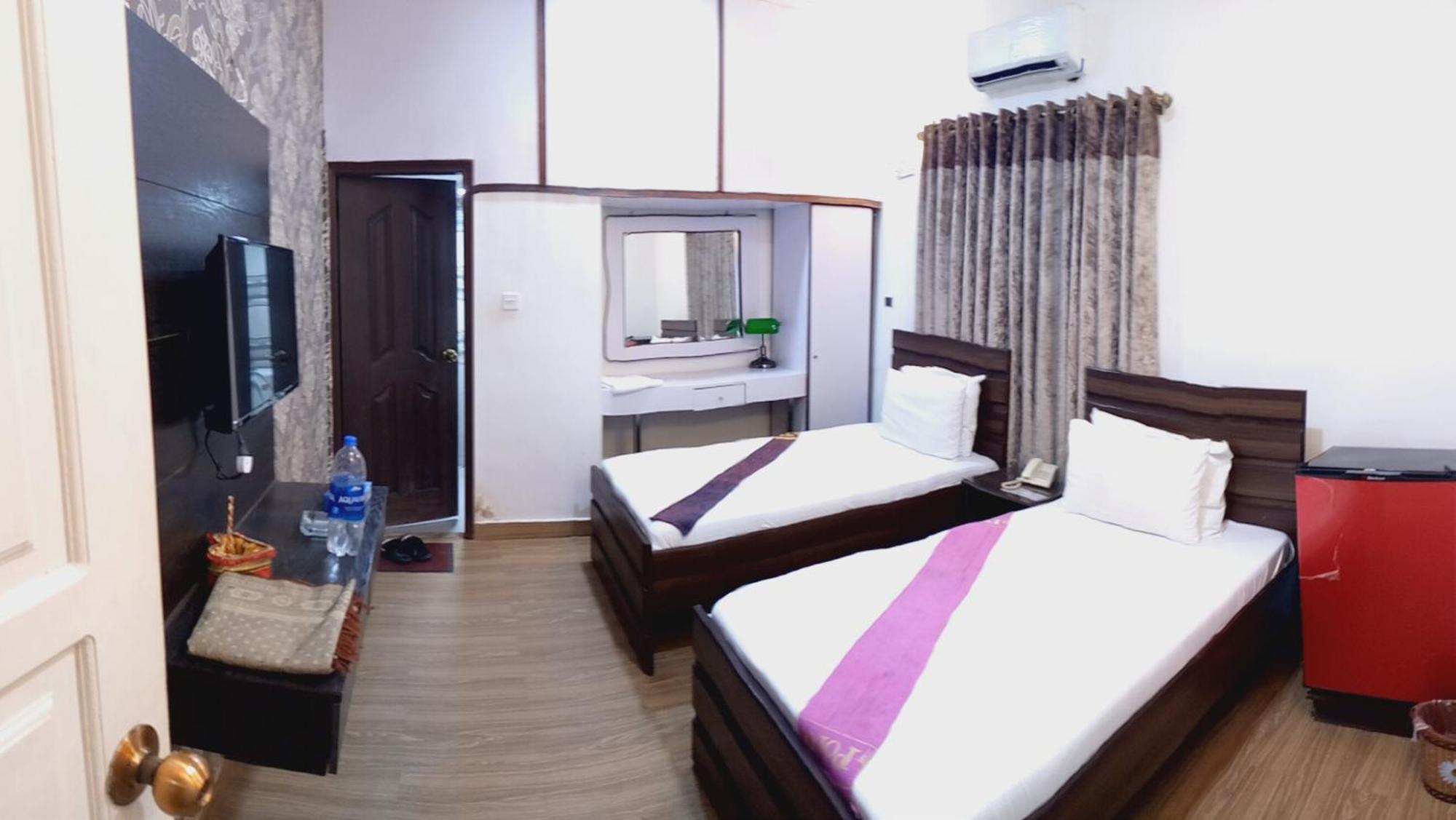 Hilton Bayview Lnn Hotell Karachi Exteriör bild
