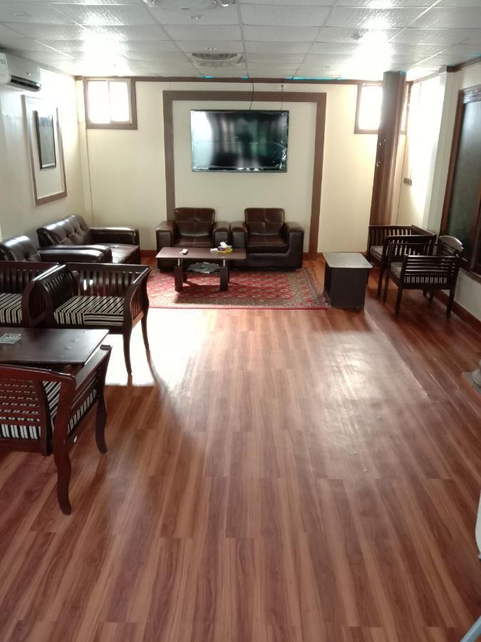 Hilton Bayview Lnn Hotell Karachi Exteriör bild