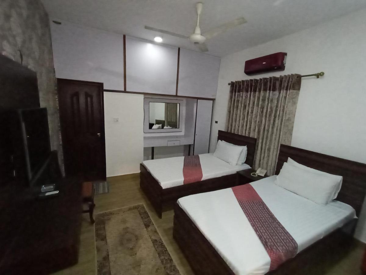 Hilton Bayview Lnn Hotell Karachi Exteriör bild
