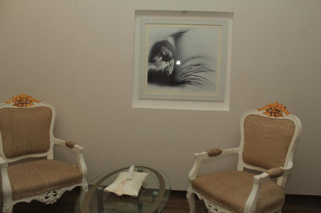 Hilton Bayview Lnn Hotell Karachi Exteriör bild